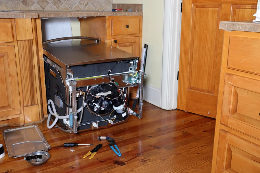 Troubleshooting Common Dishwasher Performance Issues Washington, MI Troubleshooting Common Dishwasher Performance Issues Washington, MI